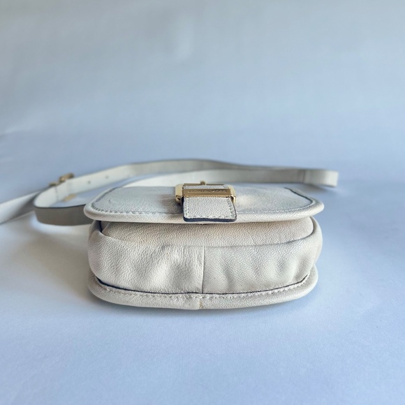 Michael Kors Small Cream Leather Crossbody Shoulder Bag - Picture 3 of 12